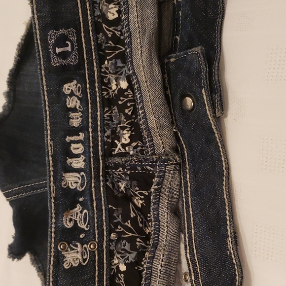 LAID ALL USA, Shorts, Size L - Picture 8 of 13